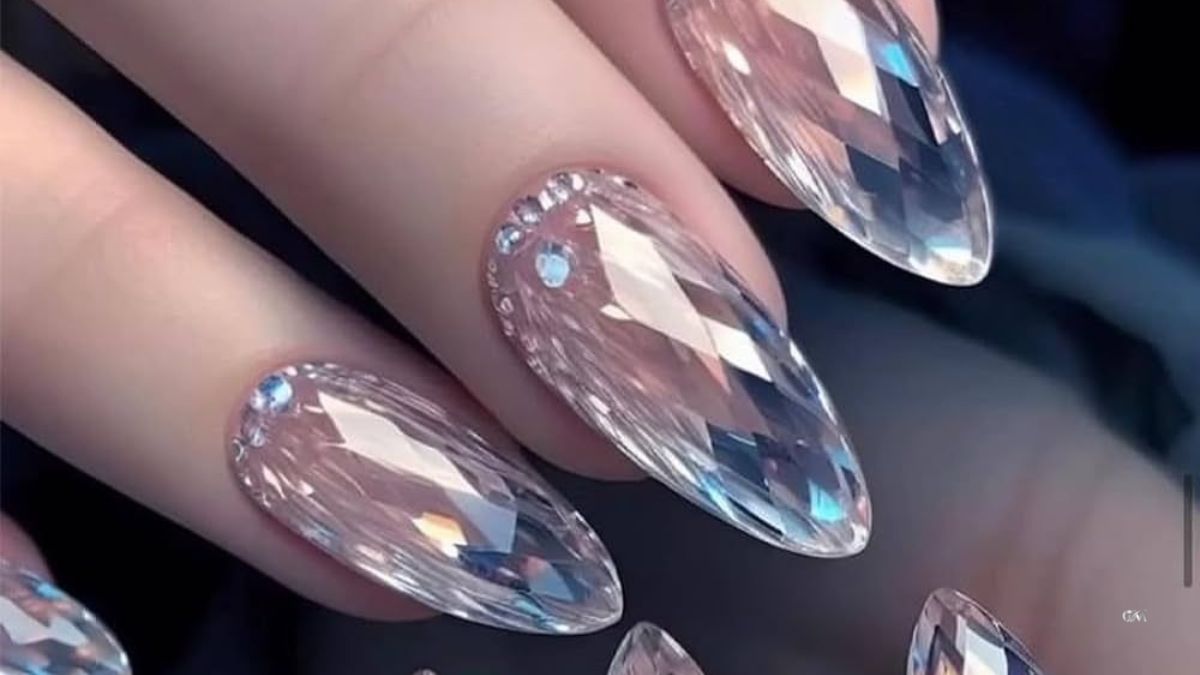 diamond nails